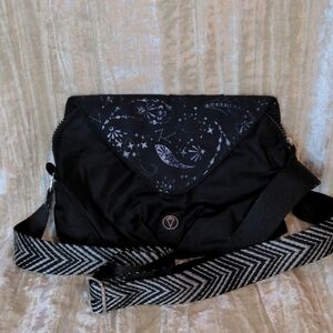NWOT Ivivva Moon Gem Crossbody bag